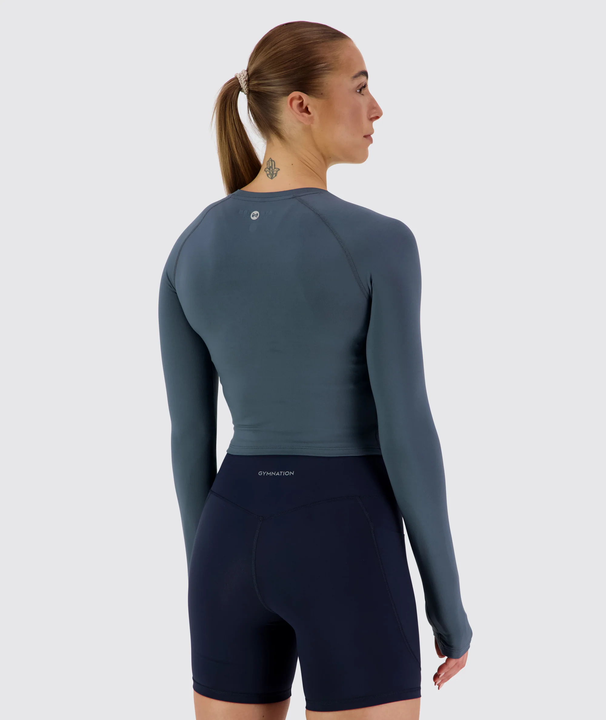 Cropped ComfyKnit Longsleeve - Image 14