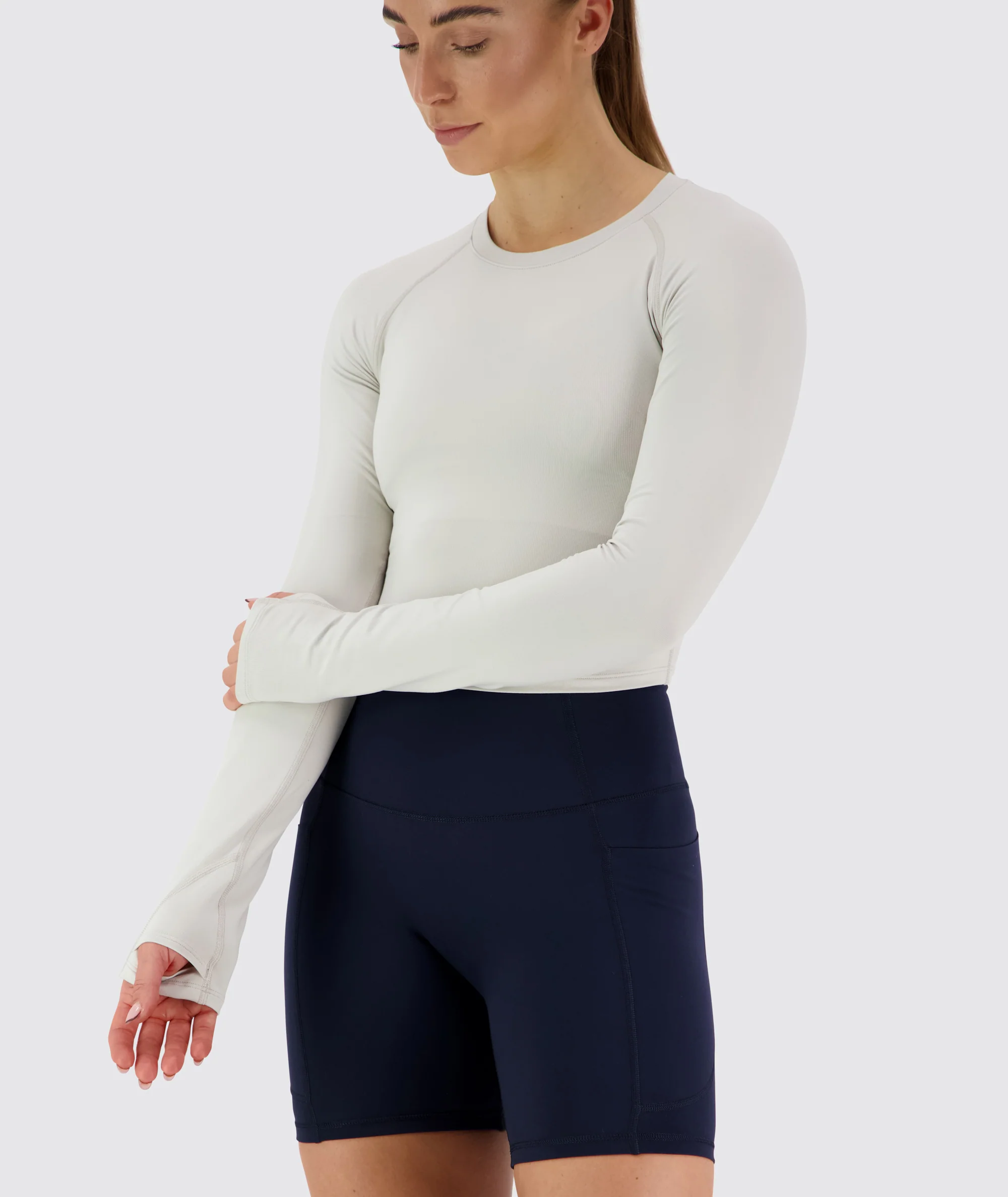 Cropped ComfyKnit Longsleeve - Image 21