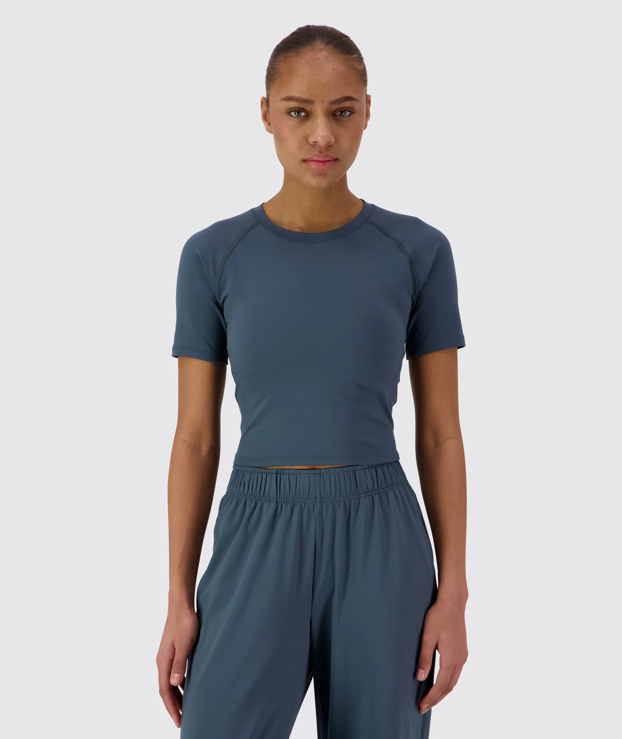 Cropped ComfyKnit Tee - Image 17