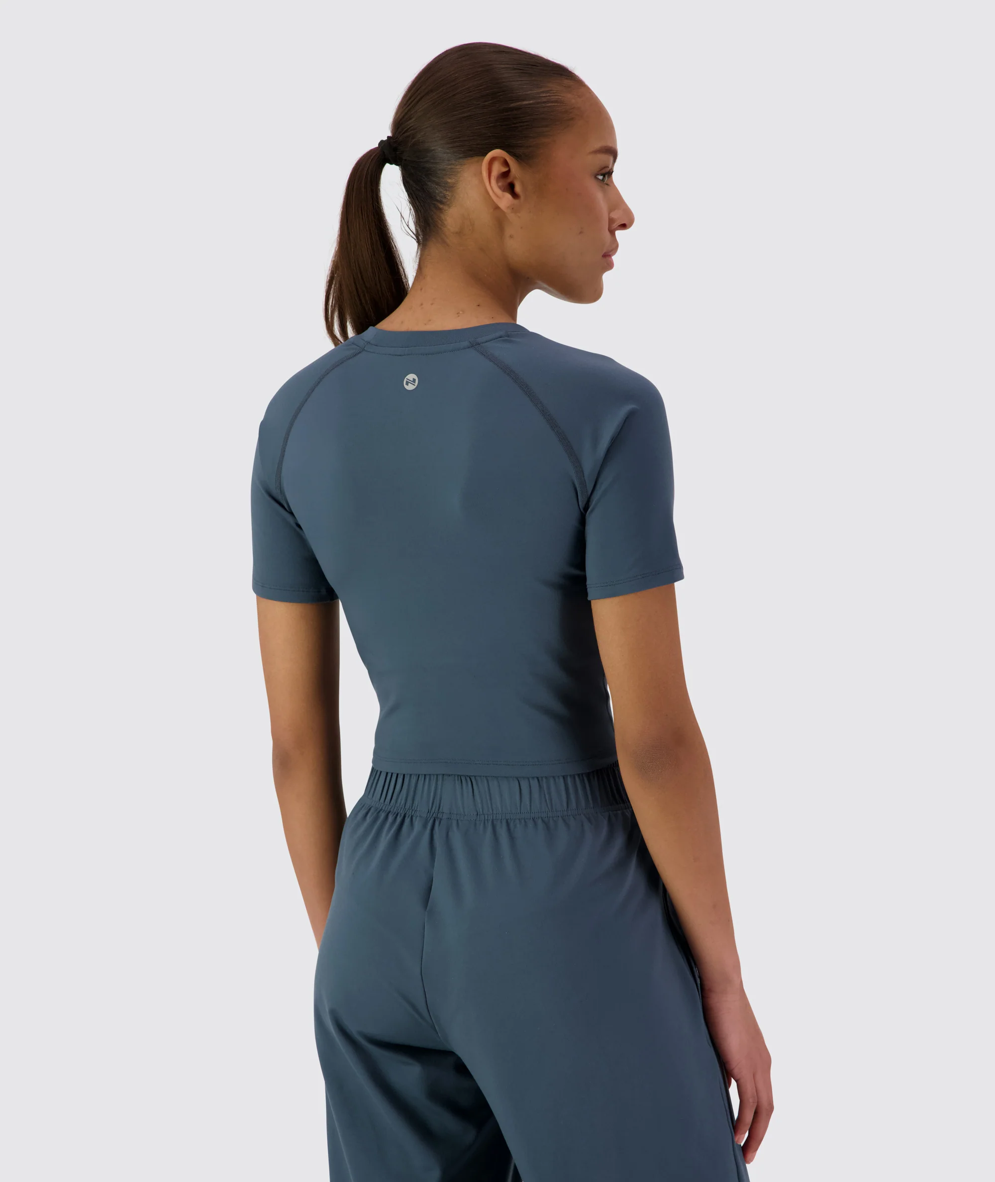 Cropped ComfyKnit Tee - Image 18