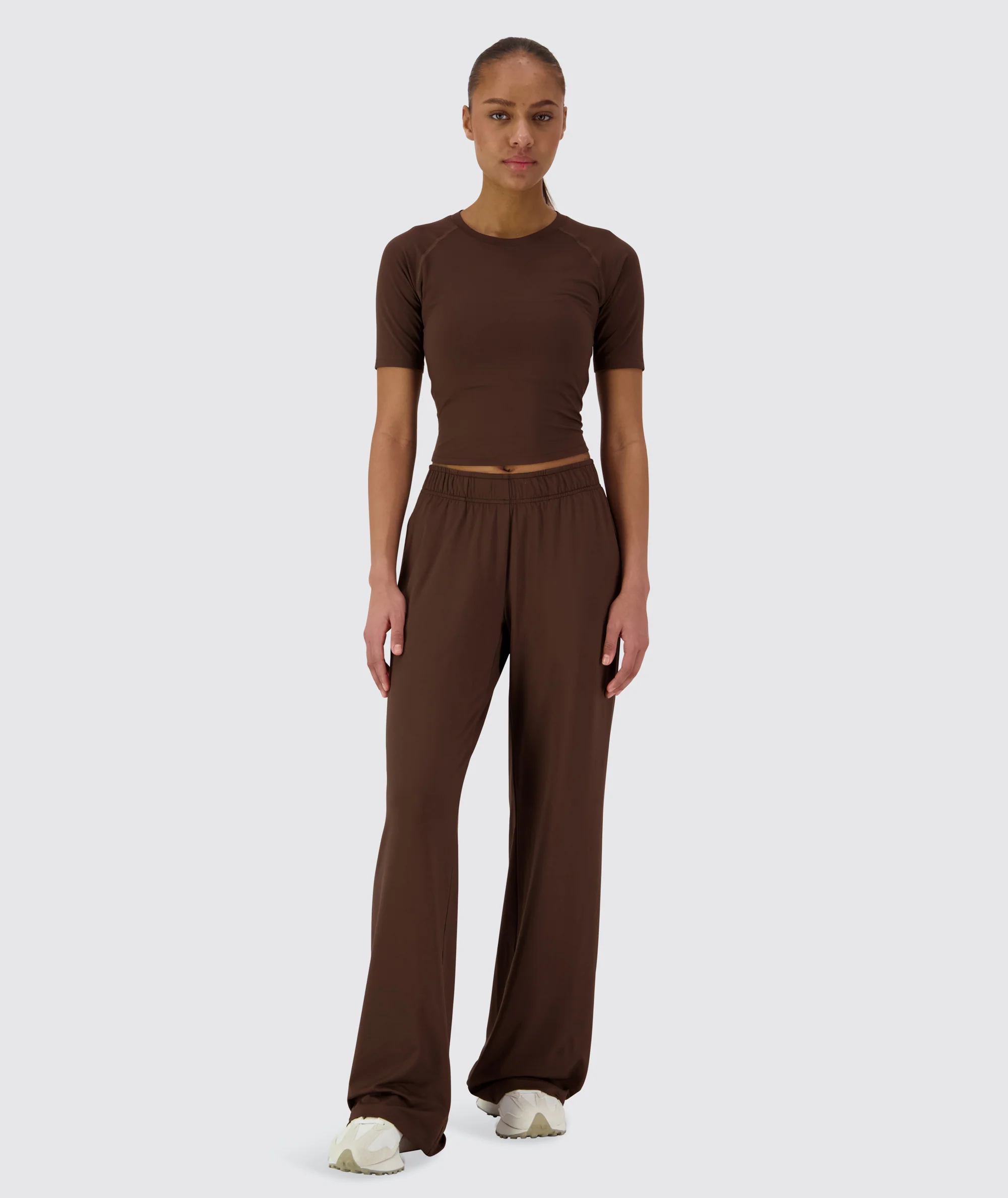 Cropped ComfyKnit Tee - Image 8