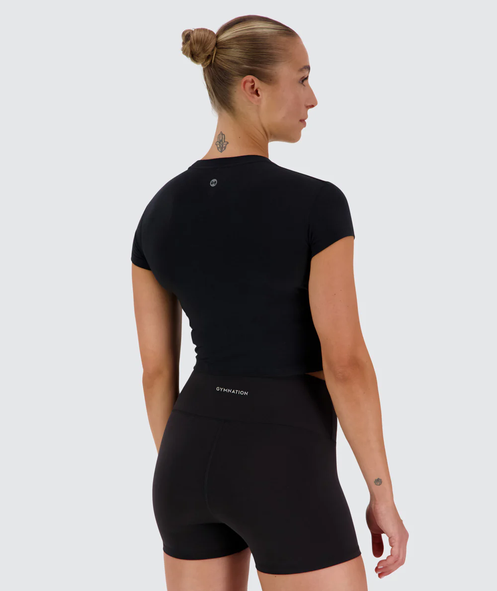 Cropped Short Sleeve - Image 14