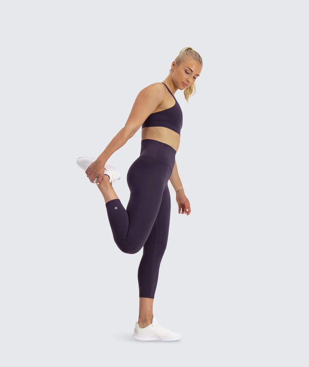High-Waist 7/8 Training Tights - Image 17