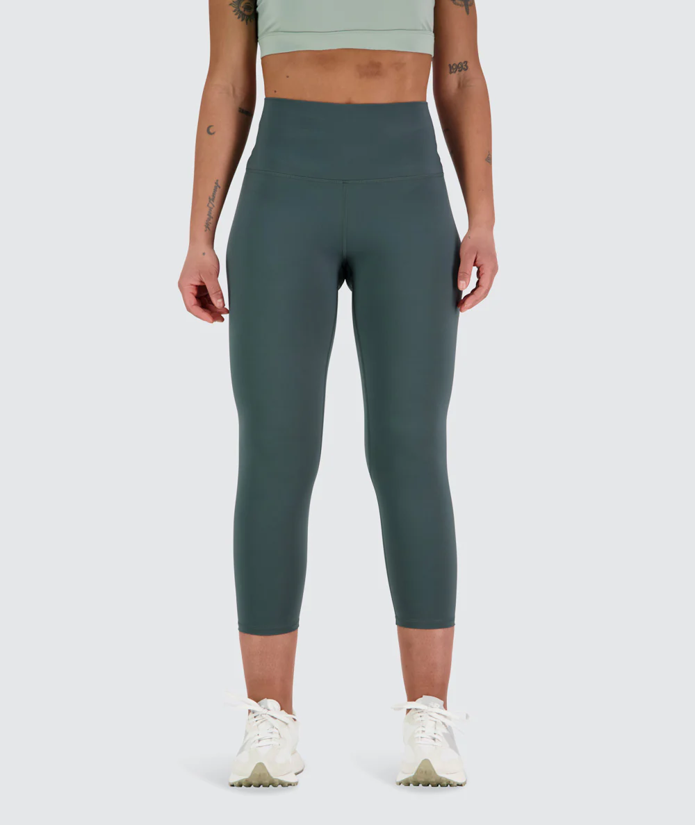 High-Waist 7/8 Training Tights - Image 27