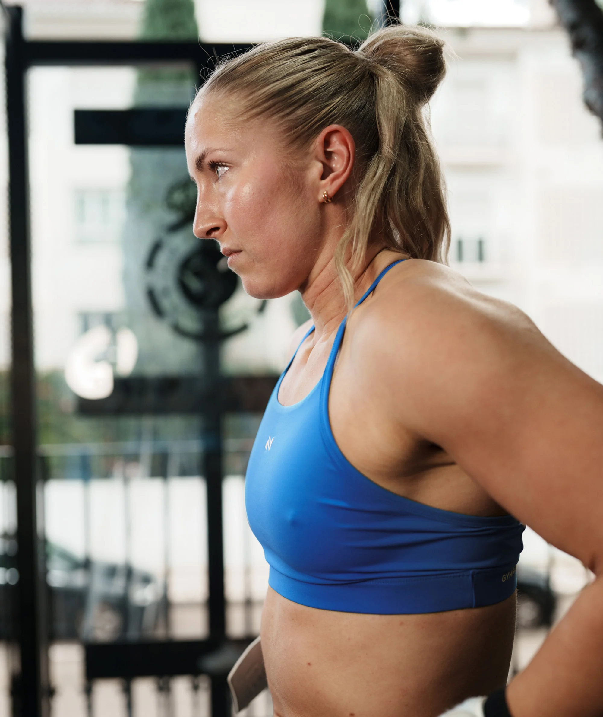 Training Sports Bra - Image 12